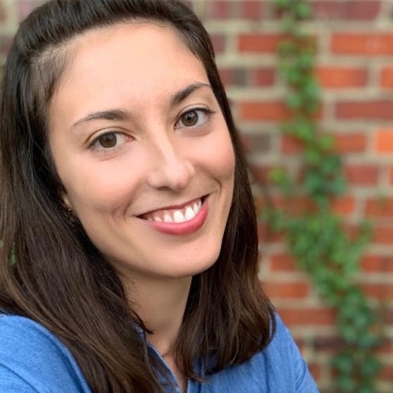 Angela Dominguez headshot